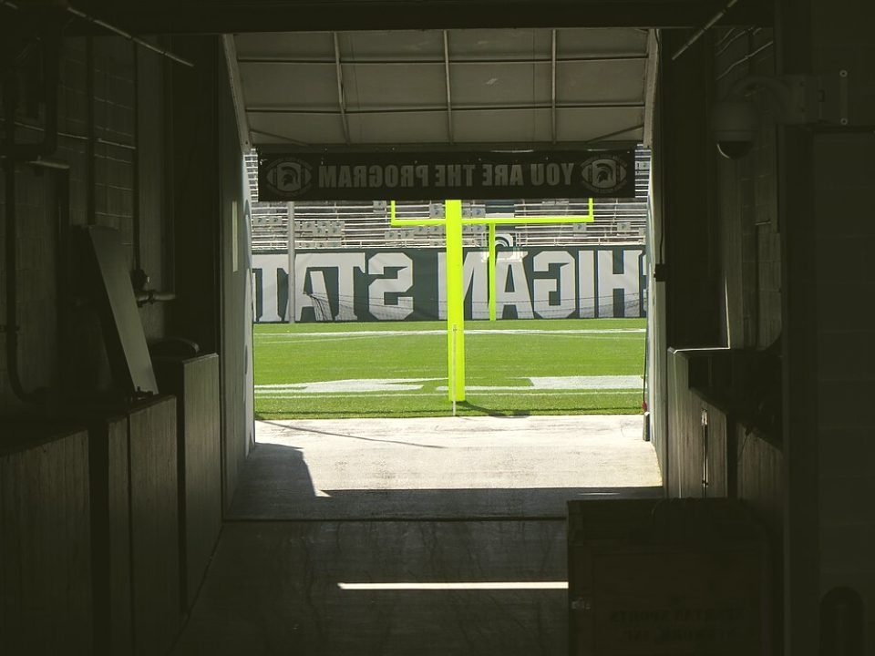 2026赛季NFL常规赛数据解读：传球码数与达阵效率与巴尔的摩乌鸦走势